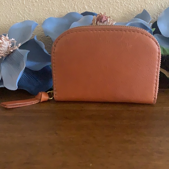 💥SOLD!! Madewell Leather Wallet - Picture 5 of 7